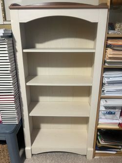 Bookshelf