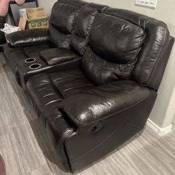 COUCHES W/ STORAGES PICKUPASAPP!!