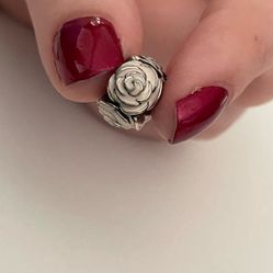 AUTHENTIC PANDORA ROSE GARDEN CLIP CHARM WITH PINK ENAMEL 
