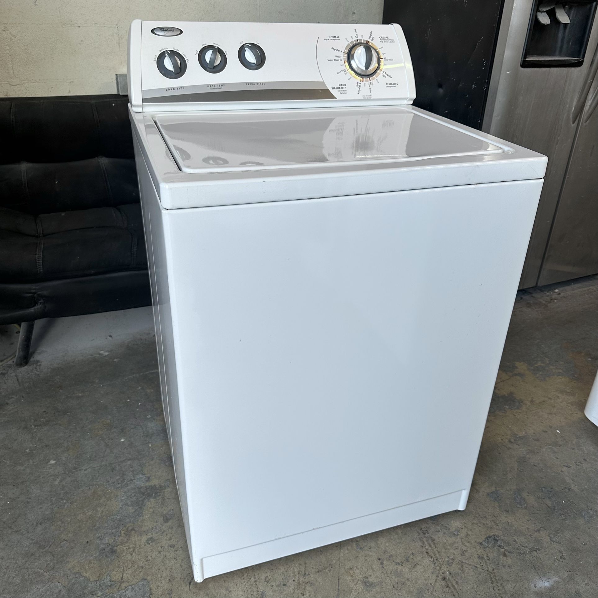 Washer Whirlpool (FREE DELIVERY & INSTALLATION) 