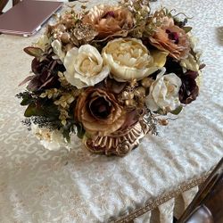 Brand new bouquet of fake flowers