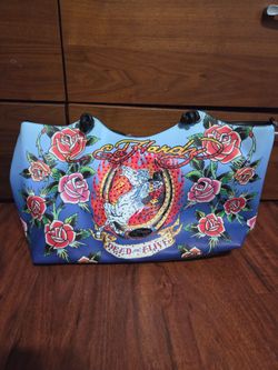 Ed hardy shoulde bag
