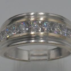 10KT WHITE GOLD BAND 9.1 GRAMS SIZE 13.25 W 9 DIAMONDS 1.75PTS TOTAL MINT CONDIITION. 876982-1. 