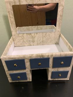 Vanity box for Mother’s Day