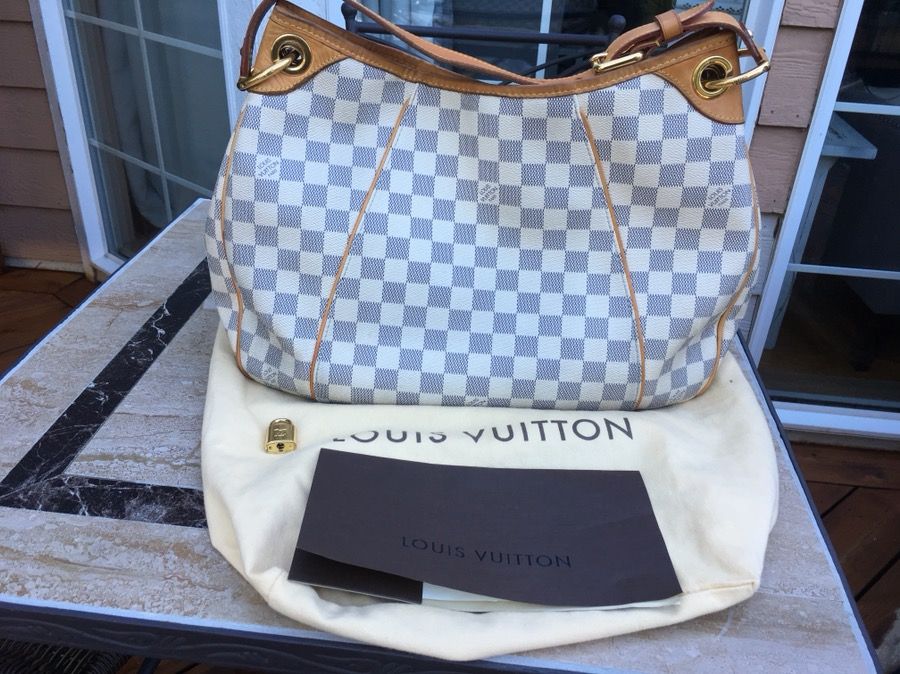 Louis Vuitton Galliera Pm Damier Azur great shape No tear or smells , clean  , couple pen stains but nothing big Comes with Authenticity receipt