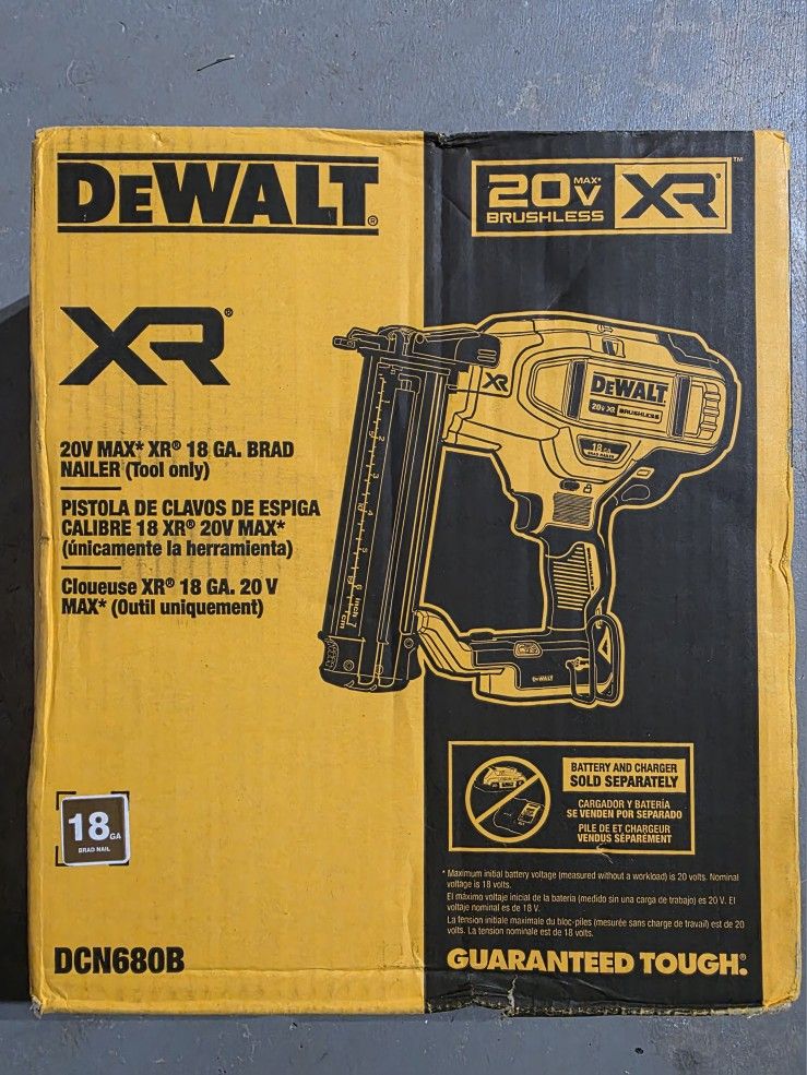 DeWalt 20Volt XR 18° Gauge Brad Nailer