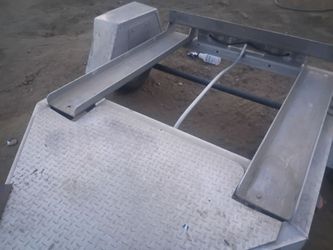 Heavy Duty aluminum Diamond Plate Ramp Frame
