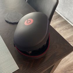 Beats studio Wireless headphones 