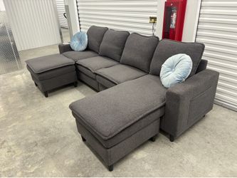 Grey Sectional sofa !!! Great condition