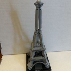 Lego Eiffel Tower