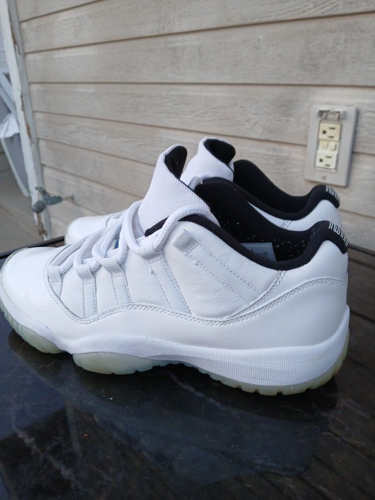 Air Jordan 11, Retro Low Legend Blue Men's Shoe