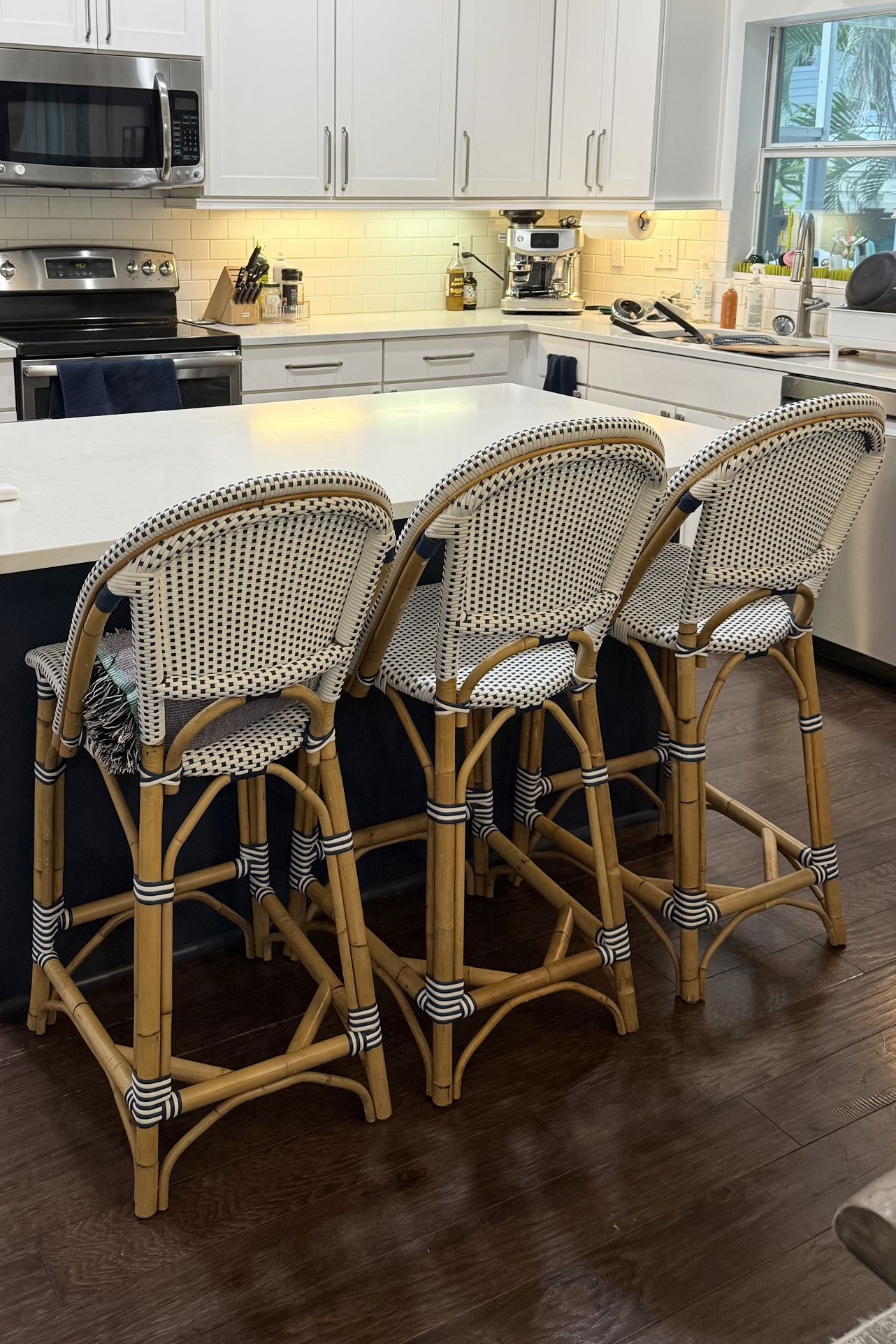 Serena & Lily counterstools