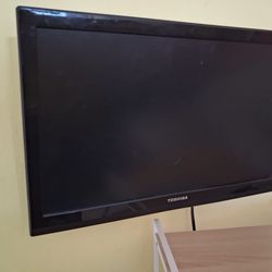 Small tv/ Monitor
