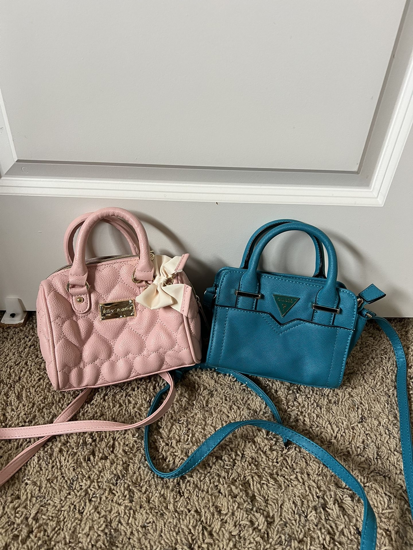 Girl purses