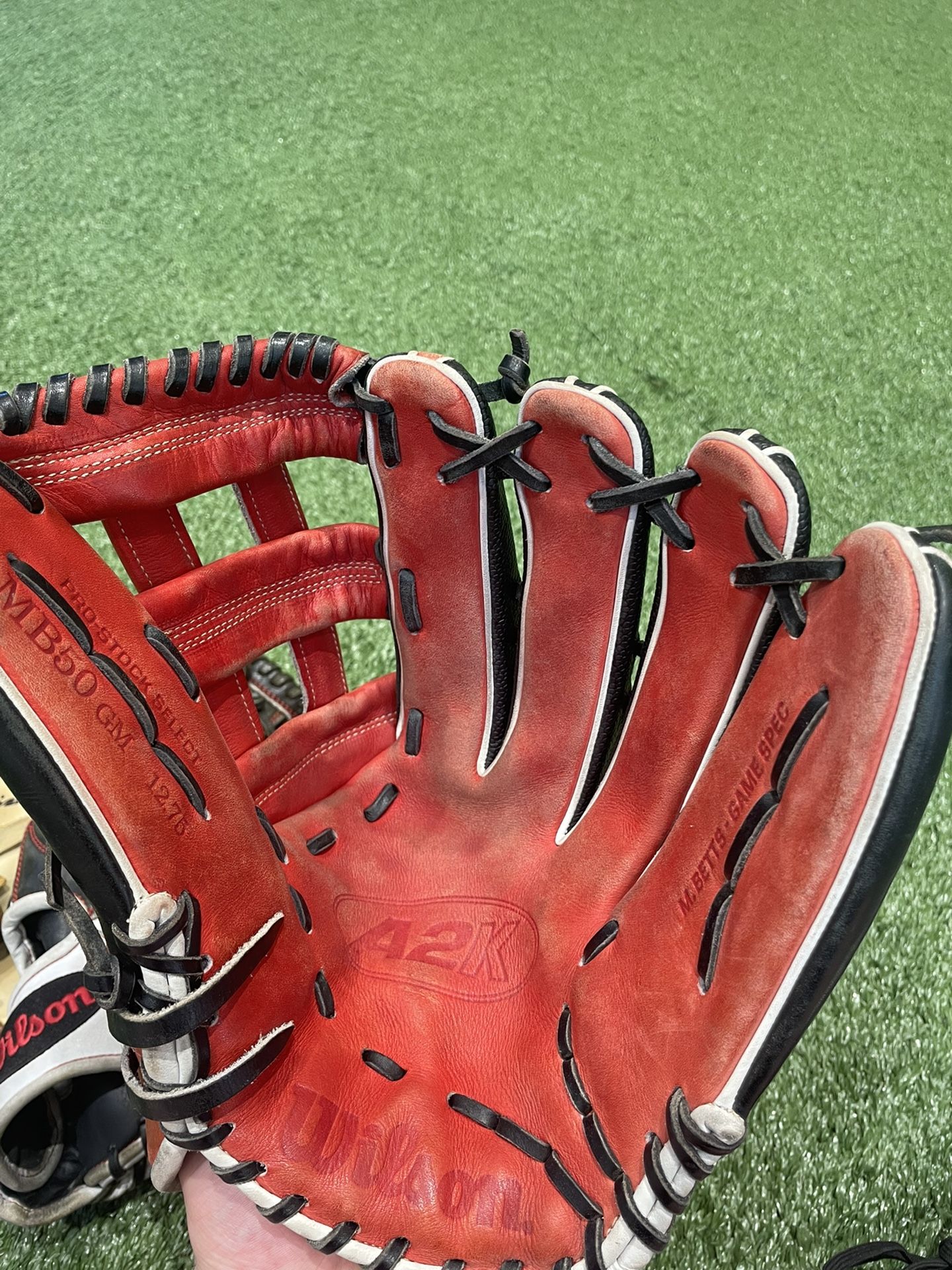 Wilson A2K Outfielders Glove Size 12.75 for Sale in Redmond, WA OfferUp