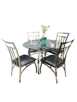 Beautiful chrome and glass wine bar dining set 4- seats post modern multi piece set