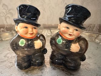 Vintage 1972 Goebel Irish Boys Chimney Sweeps Salt & Pepper Shaker Set