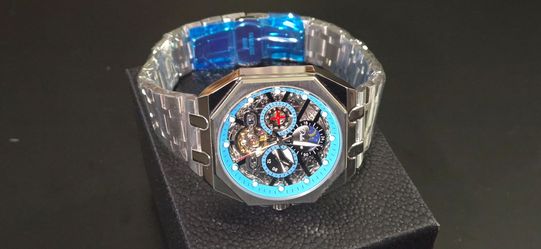 Men's  Luxury  Automatic Skeleton Watch  Luminous & Waterproof 46mm.