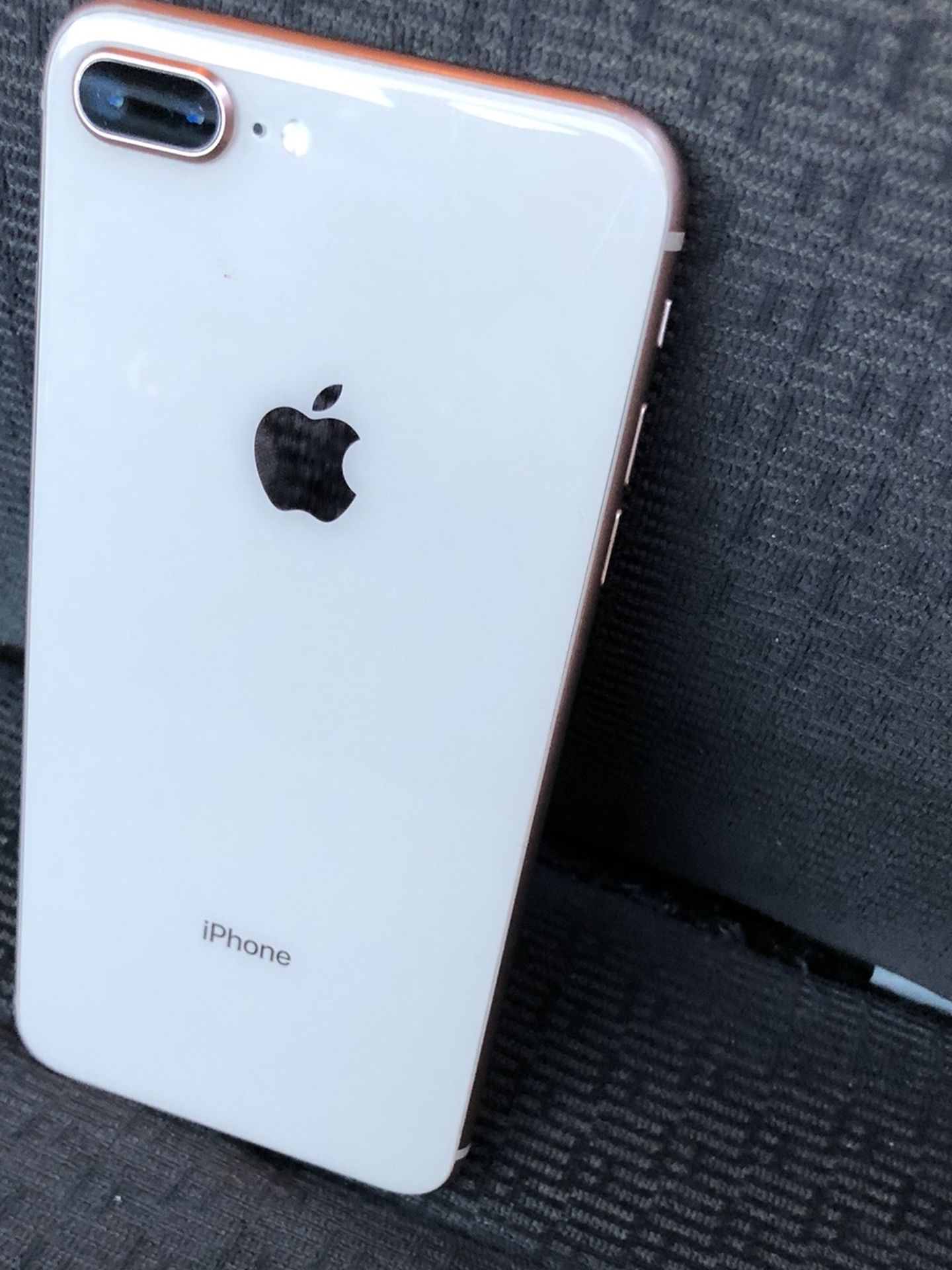 UNLOCKED IPHONE 8 PLUS / SEE DESCRIPTION⭐️