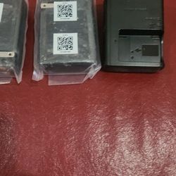 Canon Original  Battery Charger LC- E12Canon Original  Battery Charger LC- E12 Sold Separately