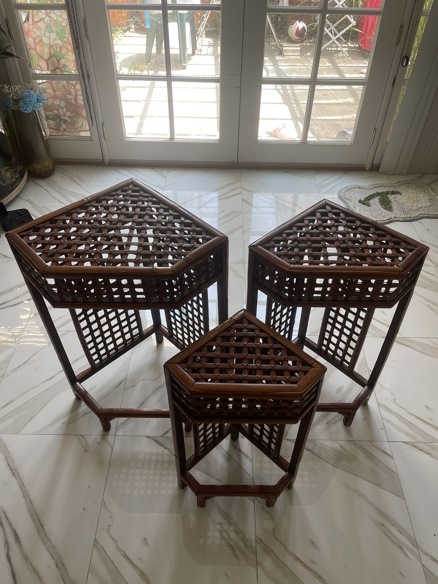 Ancient Antique Style Shelf Desk Display Table Set of 3