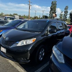 2015 Toyota Sienna