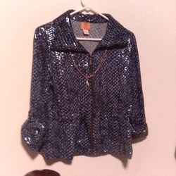 Beautiful Ladies Ruby Rd Top