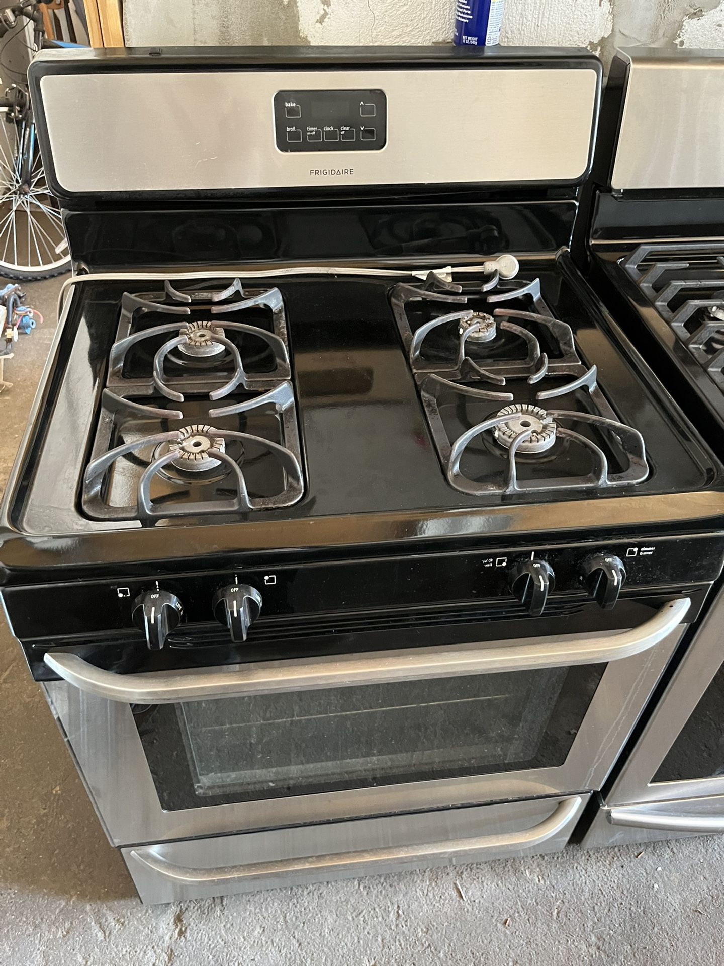 Frigidaire Stainless Steel Gas Stove