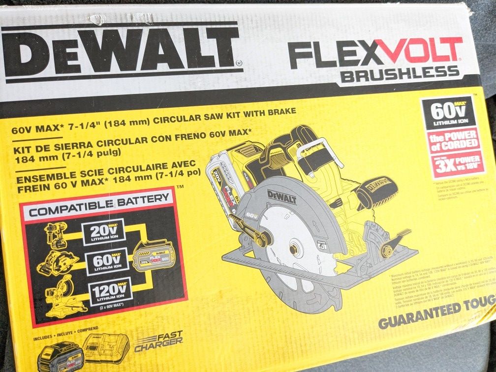 60V Max DeWalt 7 1/4" FLEXVOLT Circular Saw PRO- Combo Kit 