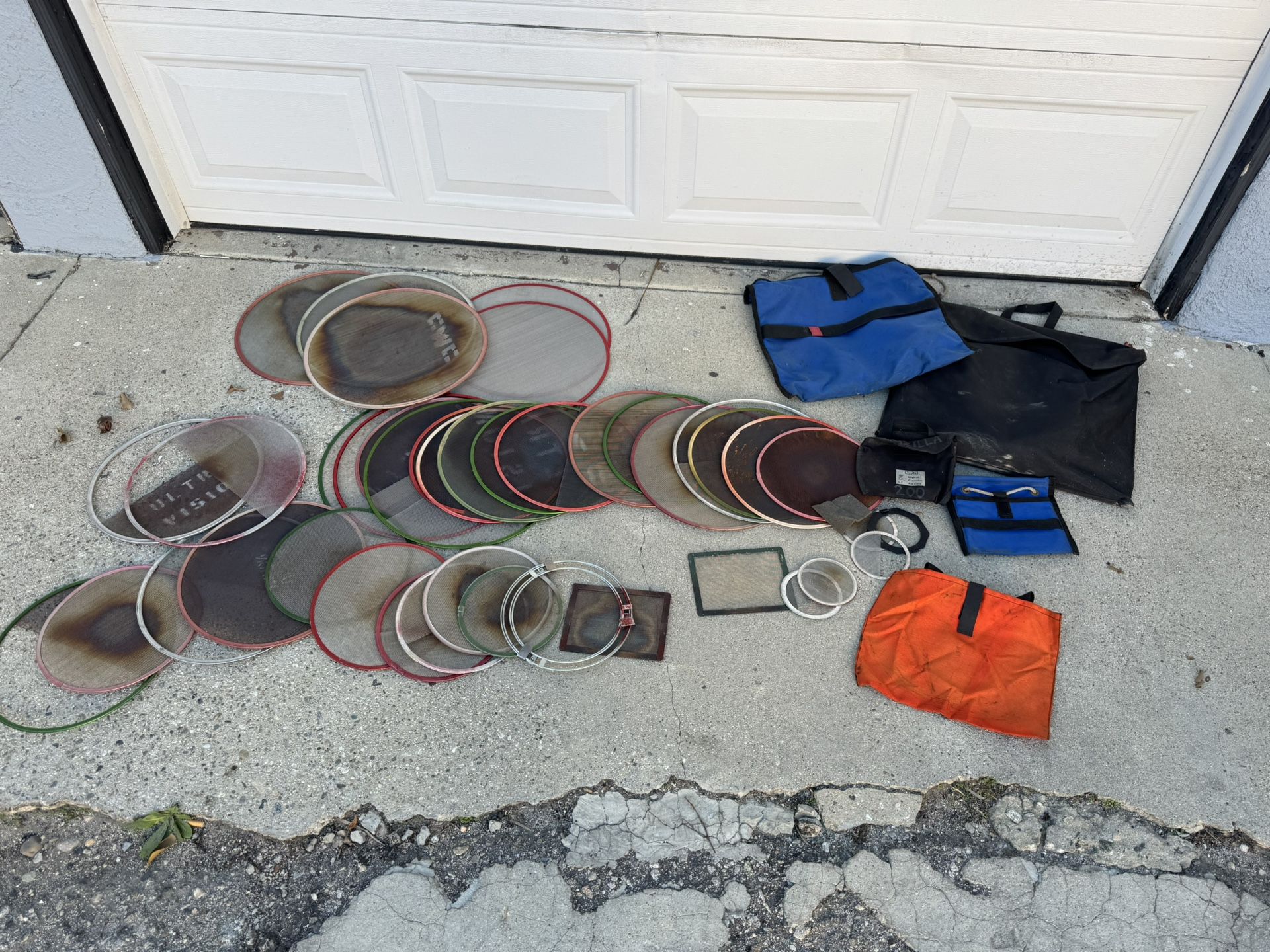 Assorted Scrims For Studio Lights