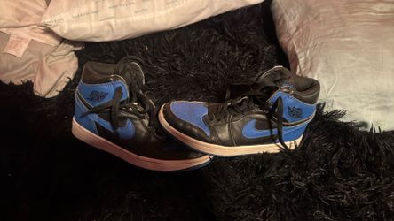 Jordan One blue and black Do Train For Nba Stuff