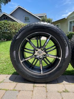5 lug nut rims & TIRES / rines & LLANTAS de 5 birlos (5x4.5) Size: 18" LIKE NEW
