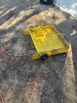 Manure scoop N Tow