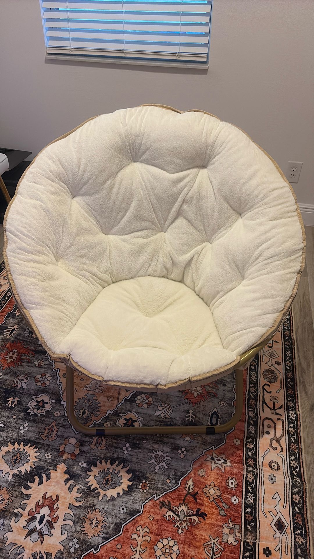 New Saucer Chair