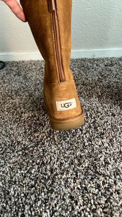 Woman Ugh Boots Brown Size 4