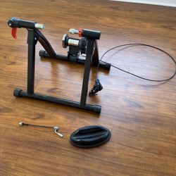 VEVOR Bike Trainer: 3 Types - Smart (1-13L, Compatible with Zwift App), Fluid, or 6L Magnetic for 26-29"/700C Wheels, Foldable Stand with Quick Releas