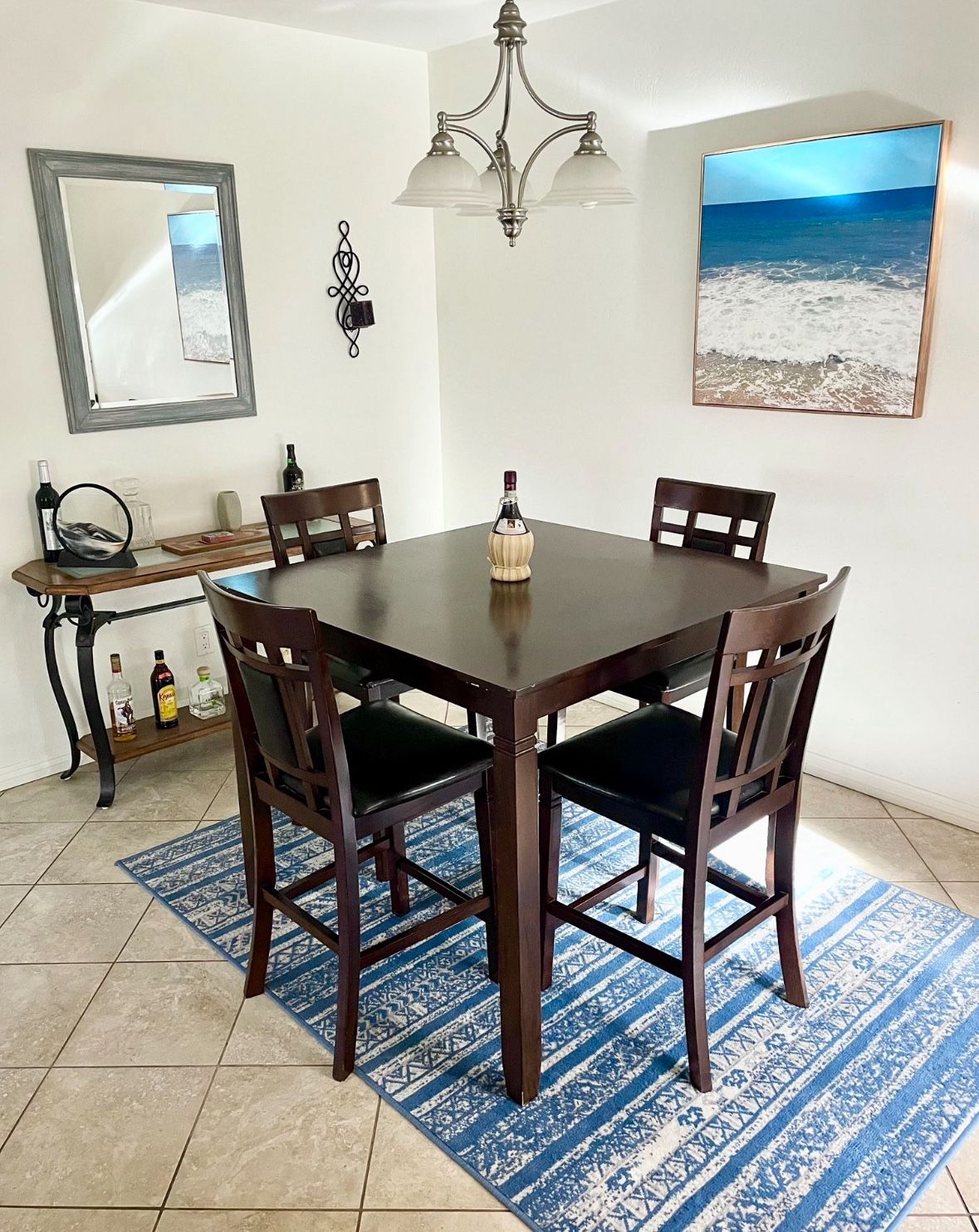 Beautiful Counter Height Dining Room Set With 4 Cushioned Chairs