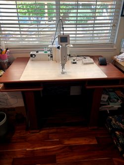 BabyLock Tiara III + TruStitch & 53" Koala table