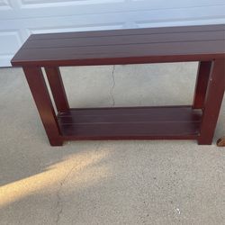 Library Table With Lamp 