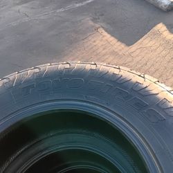 4 Llantas 265 70 R17 Toyo Open Country 