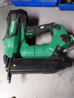 Hitachi 18GA Nailer. BREMERTON 