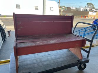 free outdoor vintage storage bench