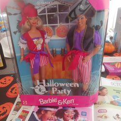 Halloween  Barbie And Ken
