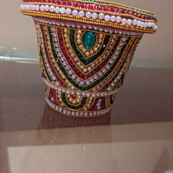 Decorative Pot 