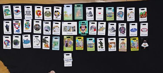 Disney pins