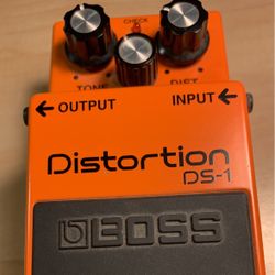 Boss DS-1 Distortion