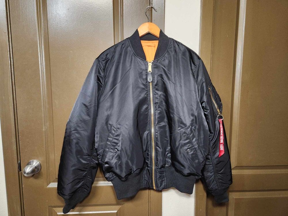 ALPHA INDUSTRIES  MA -1 BOMBER