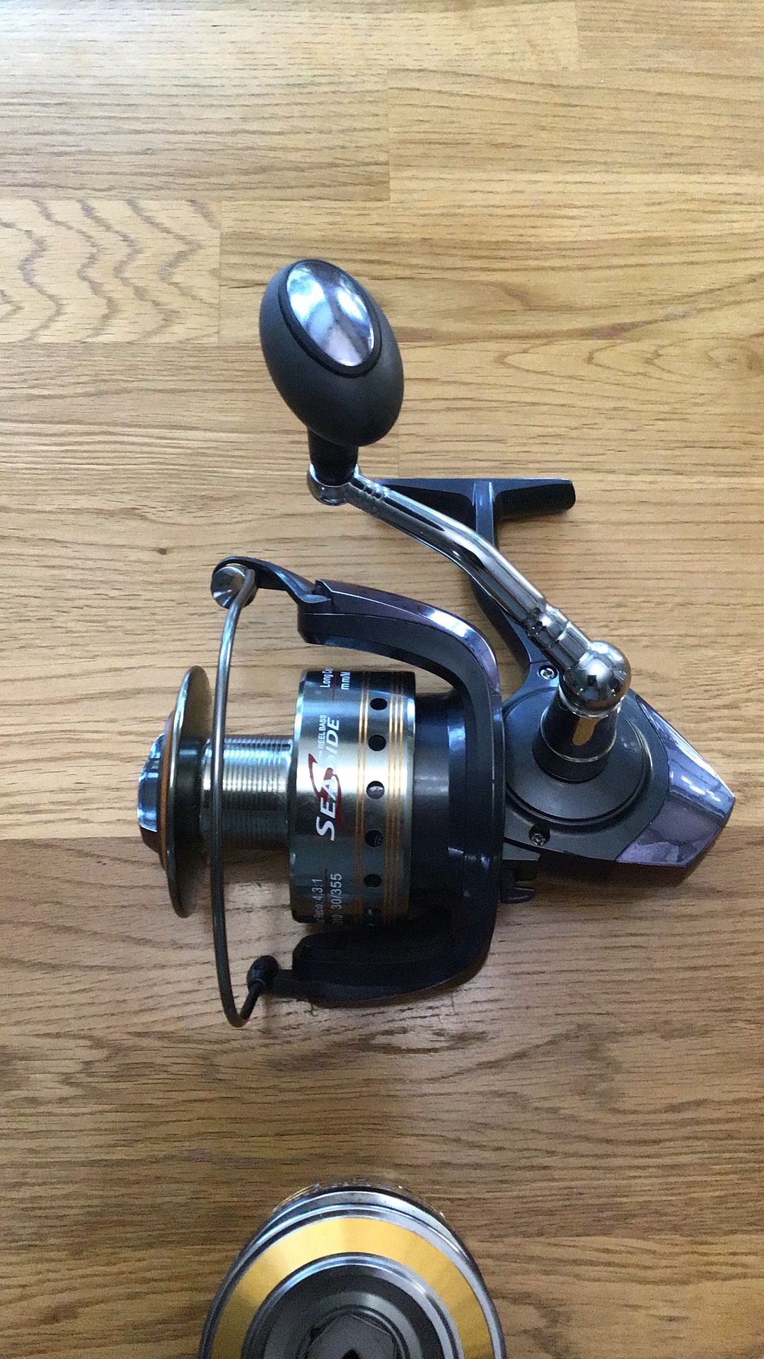 Large Surf Fishing Reel CP 10000, With Spare Spool(