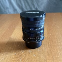 Voightlander Ultron 28mm