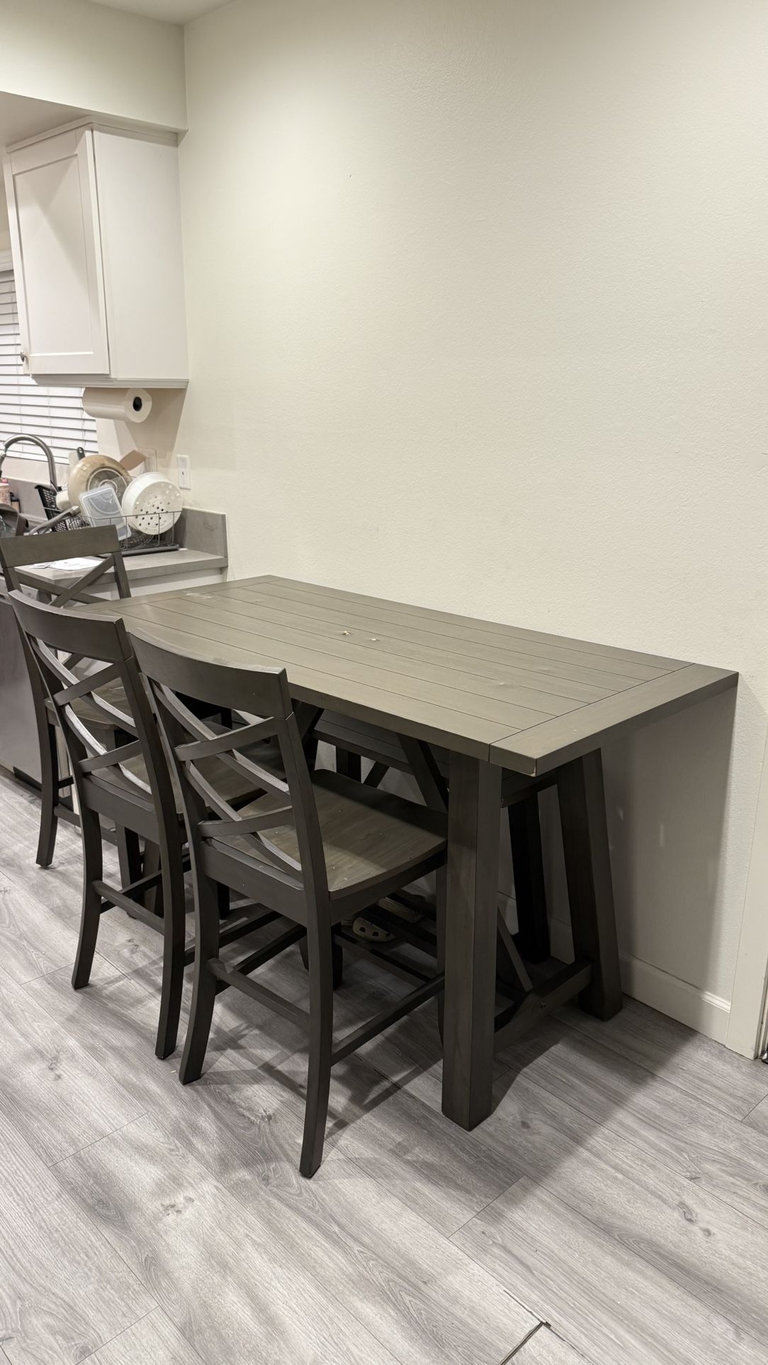 Dinning Table